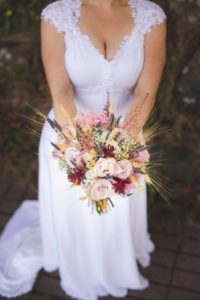 pesche's wedding flowers